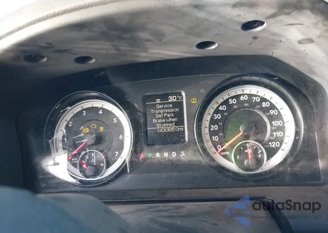 2014 Ram 1500 Express из США, поврежденный, VIN 1C6RR7KTXES331135